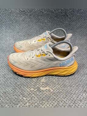 Hoka One One Arahi 6 Running Shoes Size 7.5 Women’s